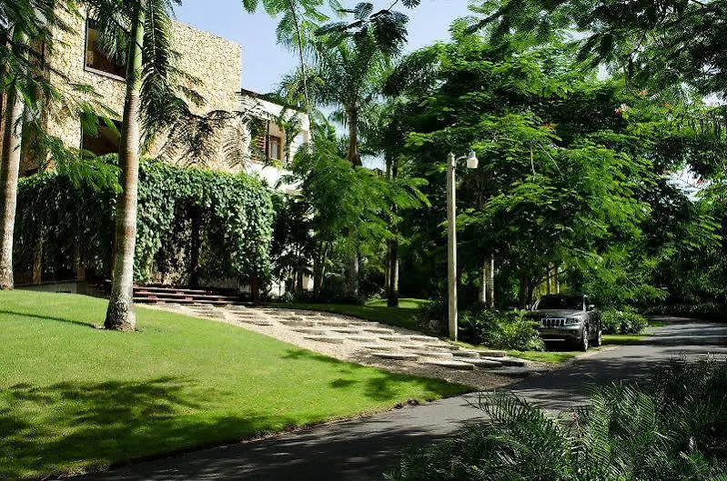 **** Szálloda Los Altos Residences La Romana Dominikai Köztársaság